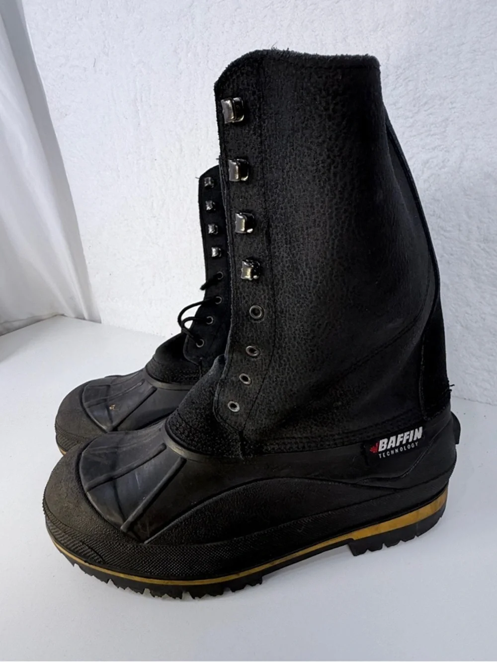 Baffin Barrow Extreme Cold Safety Boot Sz 11 Made Canada CSA steel toe
